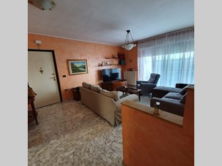 Trilocale in Vendita a Spoltore, 140'000€, 100 m²