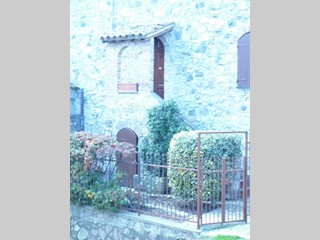 Casa Indipendente in Vendita a Massa Martana, zona VIEPRI, 100'000€, 80 m², arredato