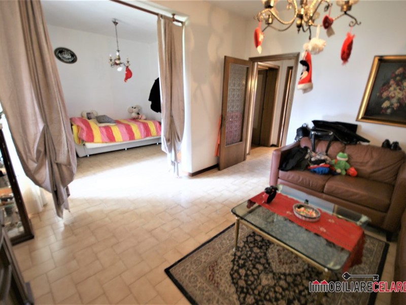 Appartamento in Vendita a Casole d'Elsa, 160'000&euro;, 110 m²
