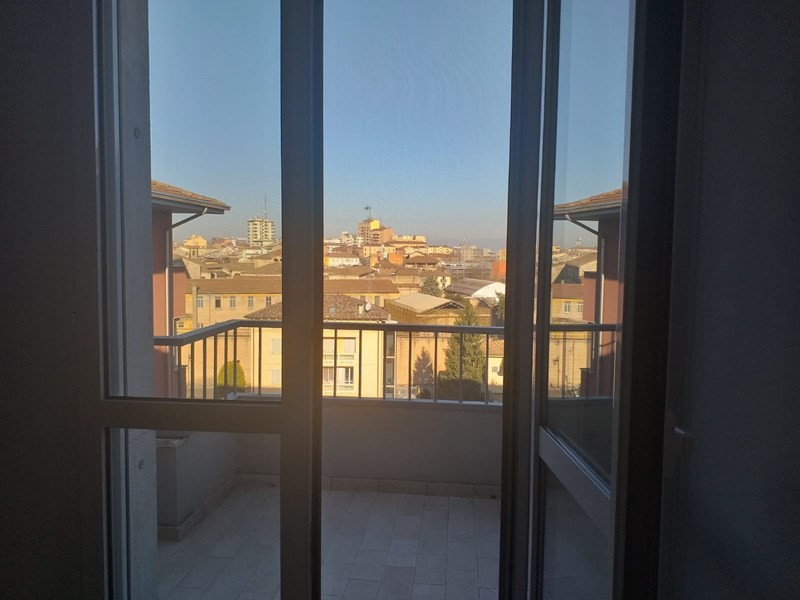 Trilocale in Vendita a Parma, zona centro, 180'000€, 95 m²