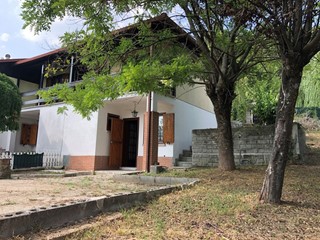 Villetta a schiera in Affitto a Monghidoro, zona Campeggio, 800€, 70 m²