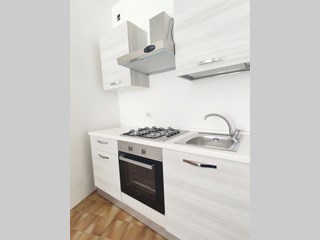 Trilocale in Affitto a Jesolo, zona Piazza Marconi, 50 m², arredato