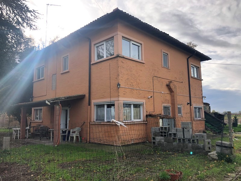 Casa Indipendente in Affitto a Argenta, zona Consandolo, 600€, 220 m²