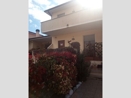 Villetta a schiera in Vendita a Bevagna, 185'000€, 200 m²