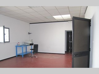 Laboratorio in Affitto a Camisano Vicentino, zona VIA VICENZA 52 , 370€, 75 m²