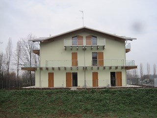 Villa in Vendita a Imola, zona Zolino, 295'000€, 190 m²