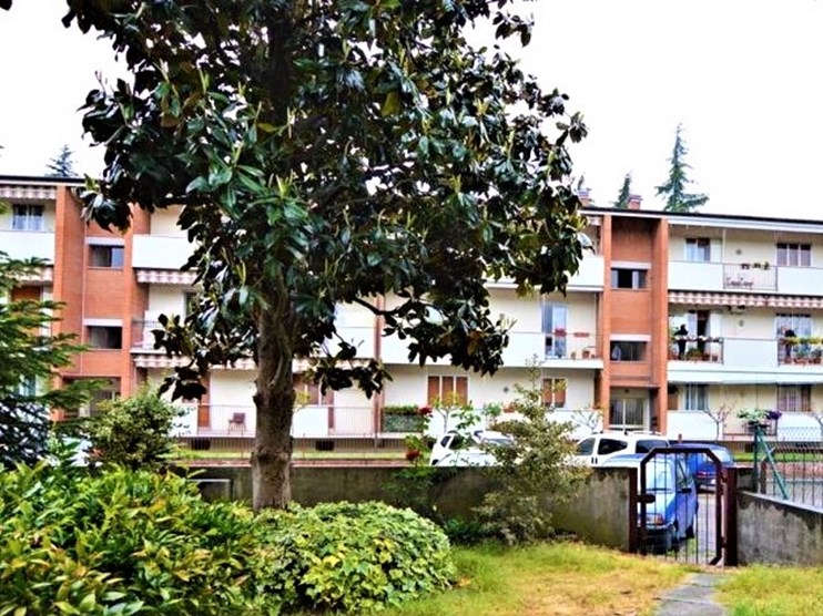 Appartamento in Vendita a Imola, zona Zolino, 215'000€, 140 m²