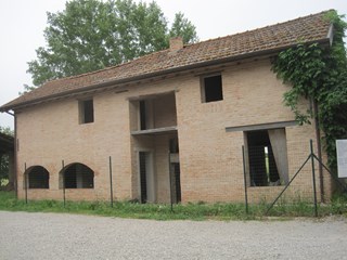 Rustico in Vendita a Imola, 120'000€, 150 m²