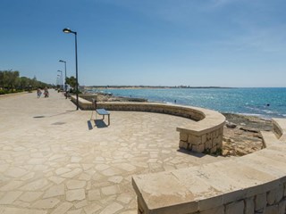 Trilocale in Affitto a Modica, zona Marina di Modica, 70 m², arredato