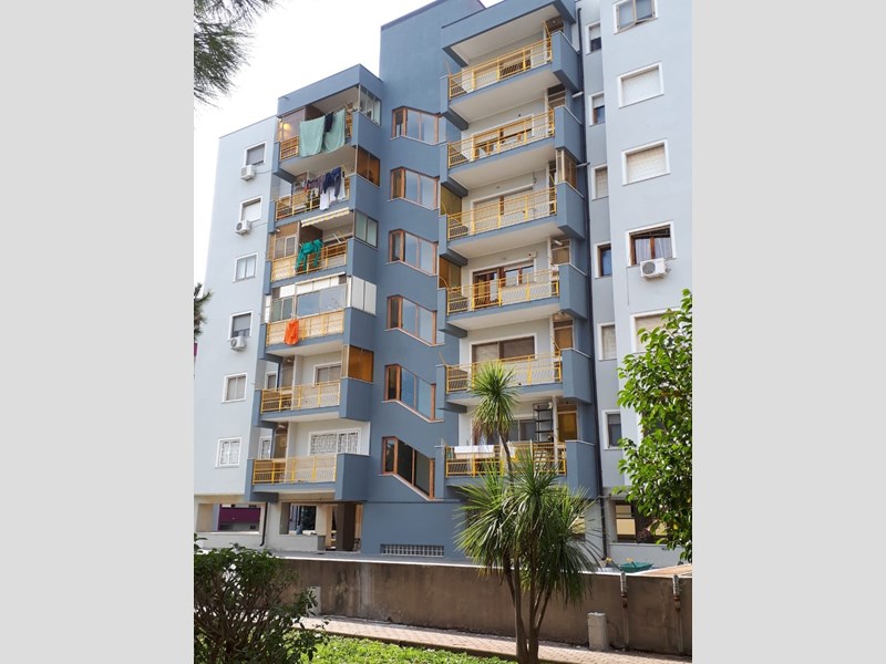 Quadrilocale in Vendita a Crotone, zona TUFOLO, 180'000€, 122 m²