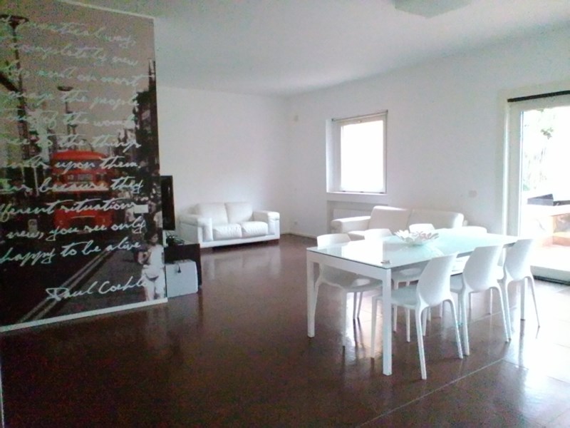 Casa Indipendente in Vendita a Aci Castello, zona FICARAZZI, 279'000€, 129 m², arredato