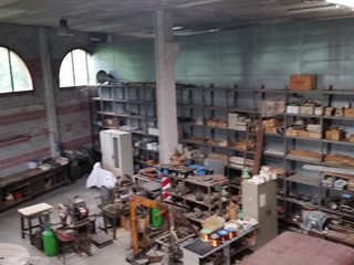 Capannone in Vendita a Lucca, zona Monte San Quirico, 750'000€, 1200 m²