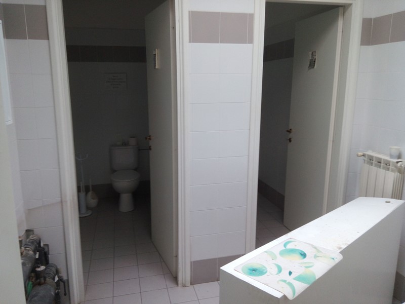 Ufficio in Vendita a Lucca, zona Sant'Anna, 420'000€, 340 m²