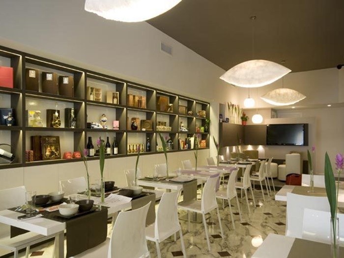 Attività commerciale in Vendita a Lucca, 50'000€, 50 m²