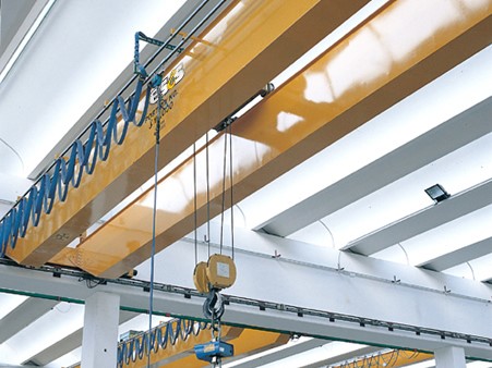 Capannone in Vendita a Capannori, 2'000'000€, 2000 m²