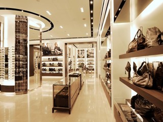 Attività commerciale in Vendita a Lucca, zona Centro Storico, 60'000€, 60 m²