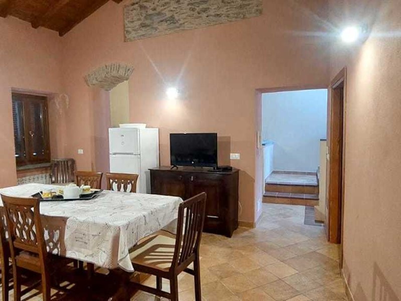 Appartamento in Vendita a Prelà, zona Tavole, 230'000€, 128 m²