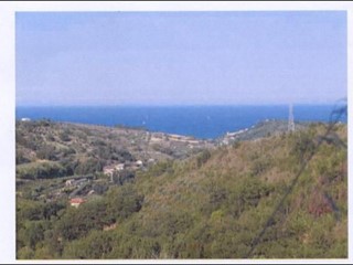 Casa Indipendente in Vendita a Ripatransone, 220'000€, 400 m²