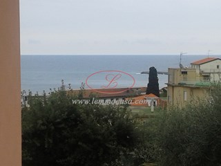 Quadrilocale in Vendita a Diano Marina, 330'000€, 65 m², arredato