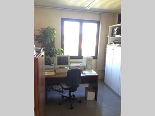 Ufficio in Vendita a Sarzana, 150'000€, 120 m²