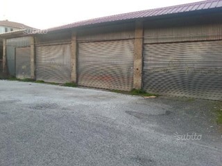 Capannone in Vendita a La Spezia, 60'000€, 60 m²