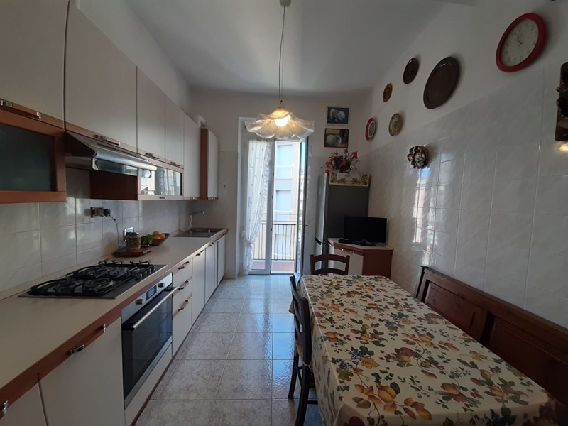 Appartamento in Vendita a Lerici, zona san terenzo, lerici, 420'000&euro;, 100 m²