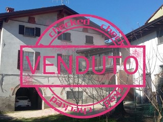 Casa Semi Indipendente in Vendita a Sabbio Chiese, 149'000€, 800 m²
