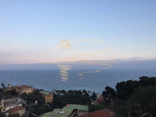 Casa Semi Indipendente in Vendita a Sanremo, zona Bussana, 249'000€, 80 m²