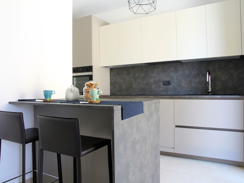 Casa Semi Indipendente in Vendita a Parma, zona Parma Frazioni - Delegazioni, 550'000€, 300 m², con Box