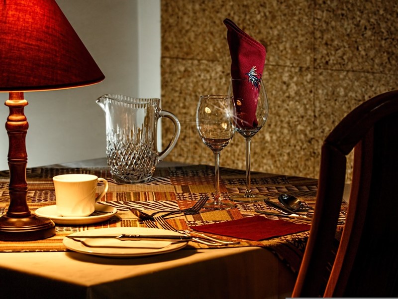 Attività commerciale in Vendita a Lucca, zona Centro storico, 250'000€, 175 m², arredato