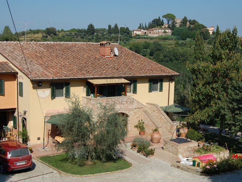 Casale in Vendita a Palaia, , arredato, con Box