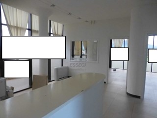Ufficio in Vendita a Lucca, zona Sud, 350'000€, 120 m²