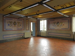 Ufficio in Affitto a Capannori, zona Est, 1'800€, 200 m²