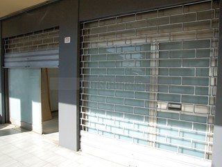 Immobile commerciale in Vendita a Perugia, zona Ponte San Giovanni, 65'000€, 90 m²