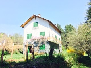 Appartamento in Affitto a Sassello, 