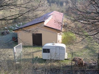 Attività commerciale in Vendita a Pareto, zona Miogliola, 95'000€, 600 m²