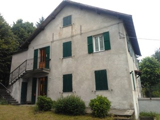 Appartamento in Vendita a Sassello, 50'000€, 75 m²