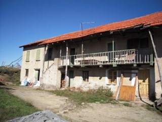 Casa Indipendente in Vendita a Giusvalla, 110'000€, 150 m²