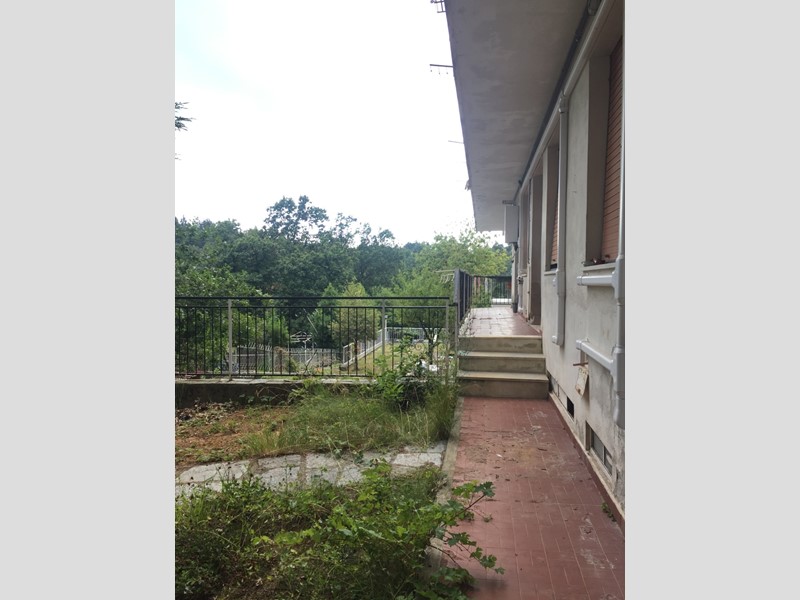 Appartamento in Vendita a Urbe, zona San Pietro D'olba, 45'000€, 80 m²