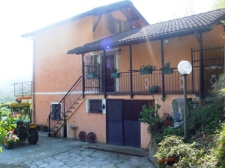 Casa Indipendente in Vendita a Sassello, 250'000€, 150 m²