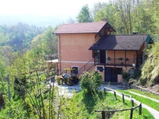 Casa Indipendente in Vendita a Sassello, 250'000€, 150 m²