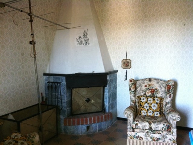 Quadrilocale in Vendita a Sassello, zona La Carta, 65'000€, 65 m²