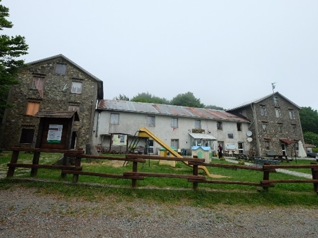 Attività commerciale in Vendita a Cogoleto, 400'000€, 700 m²