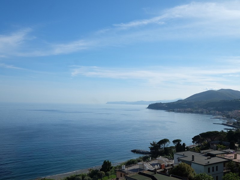 Quadrilocale in Vendita a Cogoleto, 360'000€, 70 m²
