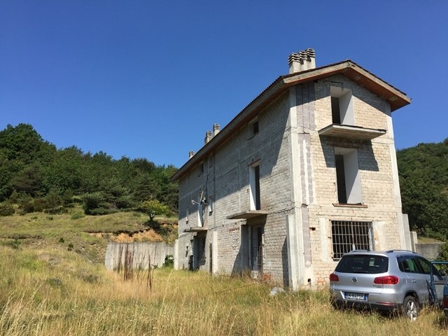 Casa Indipendente in Vendita a Pontinvrea, 300'000€, 200 m²
