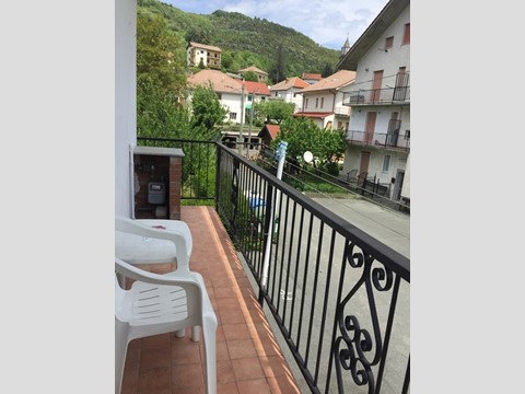 Trilocale in Vendita a Urbe, 33'000€, 70 m²