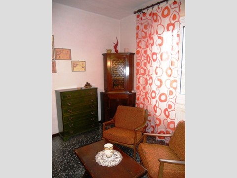 Quadrilocale in Vendita a Urbe, 60'000€, 70 m²