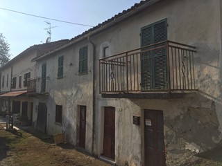 Casa Semi Indipendente in Vendita a Spigno Monferrato, 100'000€, 143 m²