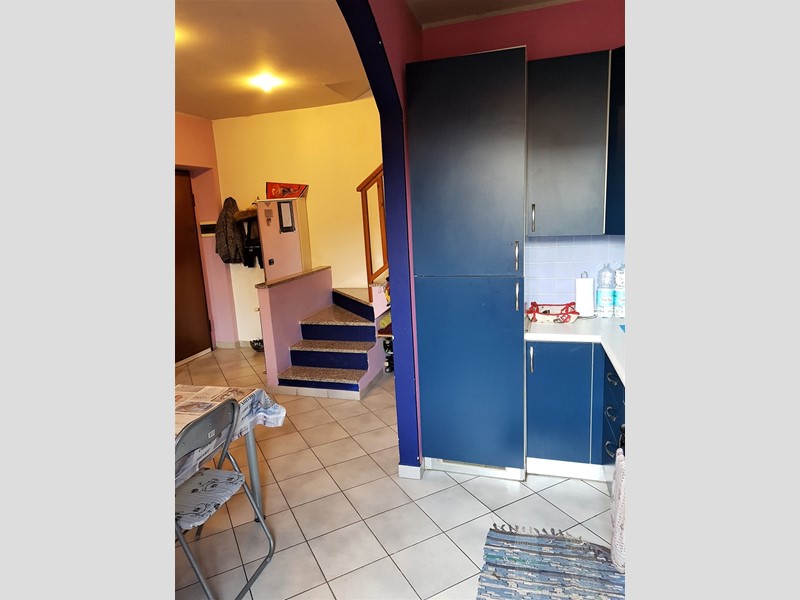 Bilocale in Vendita a Fenegrò, 79'000€, 58 m²