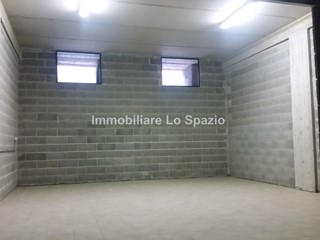 Box in Vendita a Andora, zona Marina Di Andora, 37'000€, 25 m²